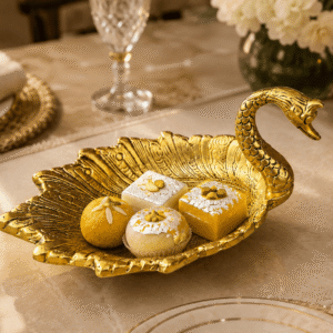 Oxidized metal swan tray (1 PIECE)
