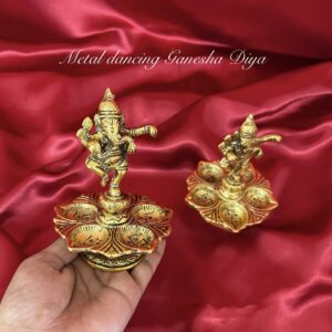 Metal dancing ganesha diya stand (1 PIECE)