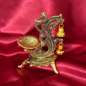 Metal diya stand