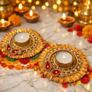 Traditional yellow tealight holder (1 piece)